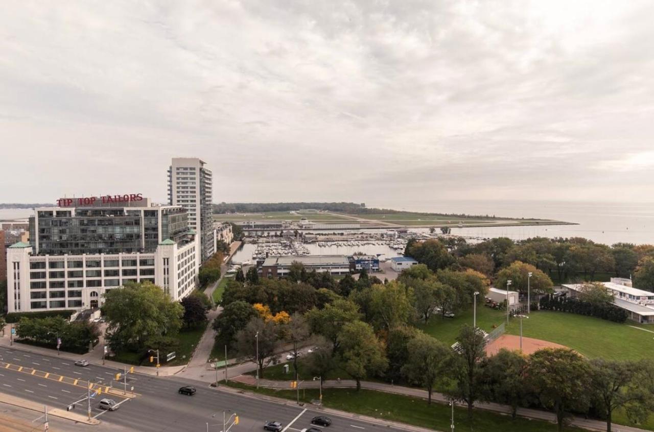 Downtown Toronto+Free Parking+Cn Tower View 아파트 외부 사진